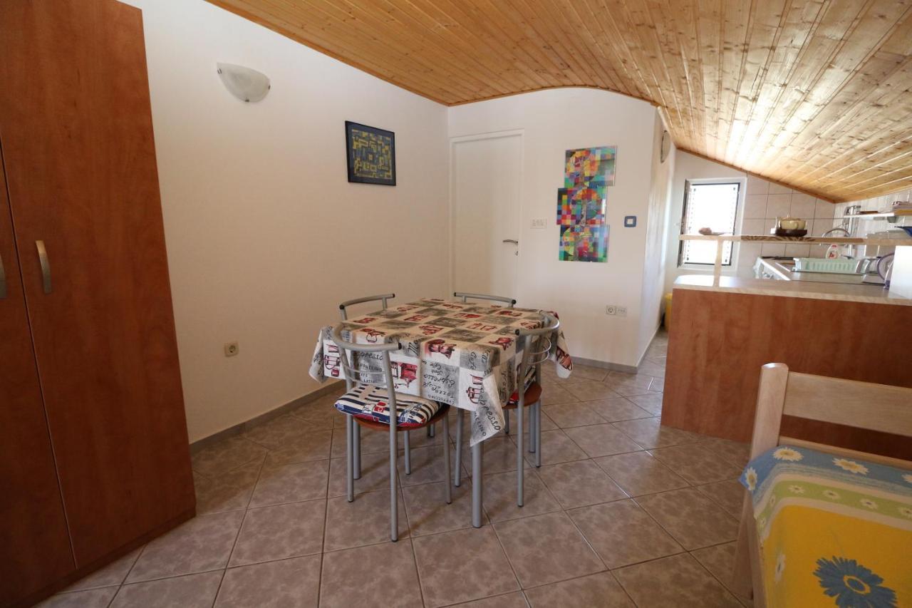 Studio Apartmani Rajlic Nin Buitenkant foto