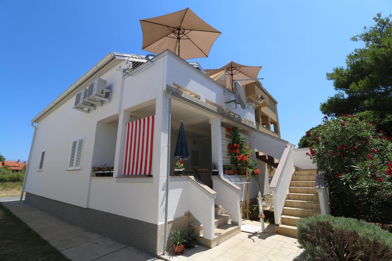 Studio Apartmani Rajlic Nin Buitenkant foto